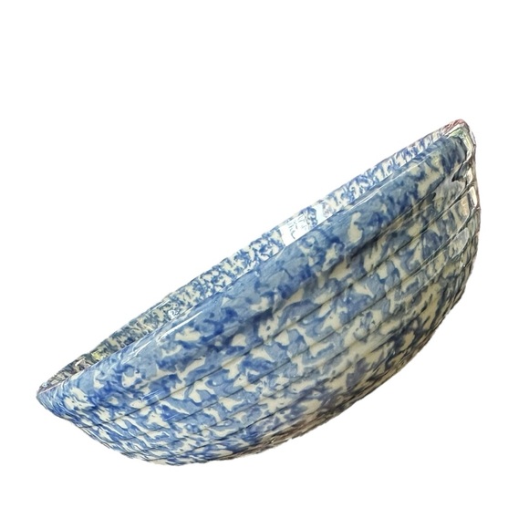 RARE Signed Vtg Gerald Henn Workshops Blue Sponge ware 9.5” Round Vegetable Bowl - Picture 4 of 9